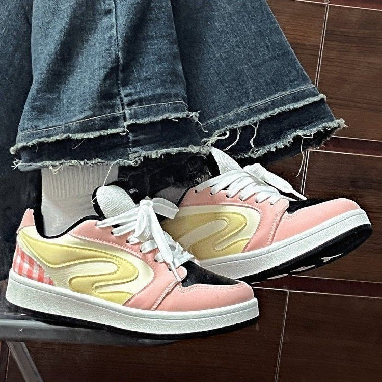 Damen Sneakers mit modischen Karodetails und atmungsaktiver Laufsohle Drune