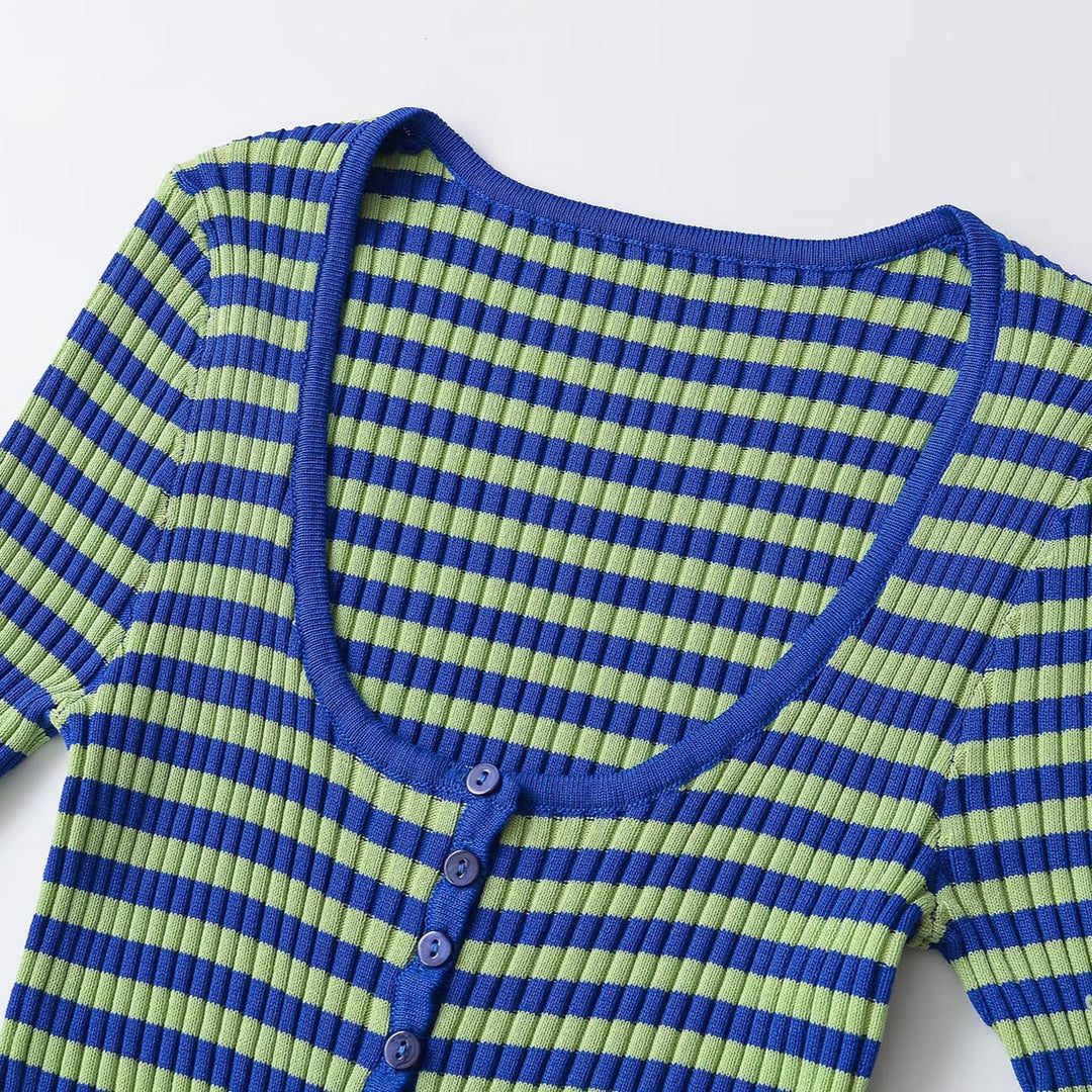 Damen Gerippte Kurzarm-Buttoncardigan mit tiefem Rundhals und figurbetonter Passform Drune