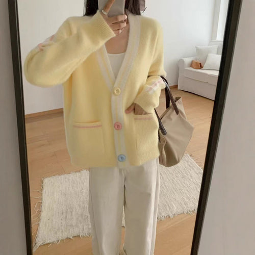 Damen Kuscheliger Cardigan mit bunten Knöpfen und Taschen Drune