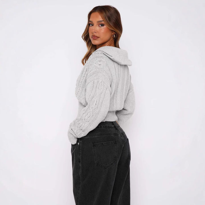 Damen modischer kurz geschnittener Strickcardigan mit Zopfmuster und Reißverschluss Drune