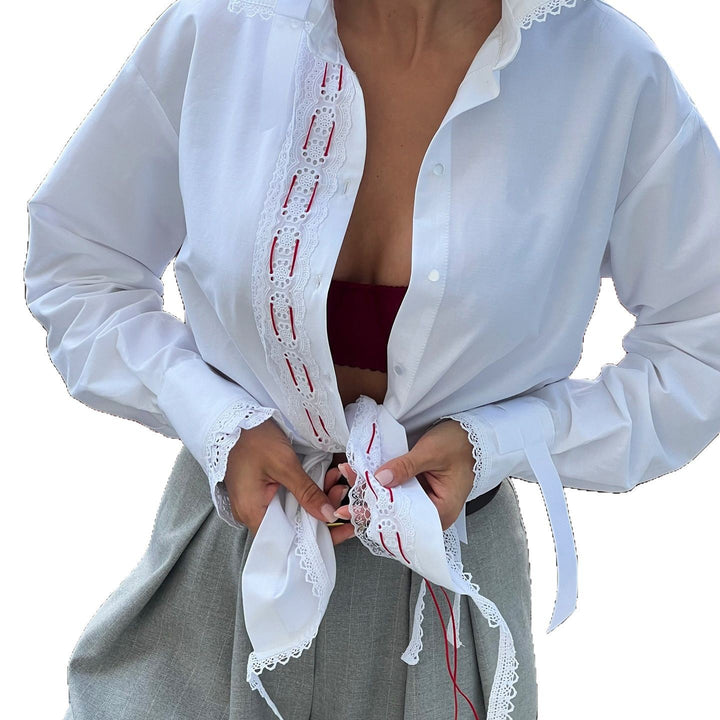 Damen Elegantes Hemd mit Spitzenakzenten und Schnürdetail Drune