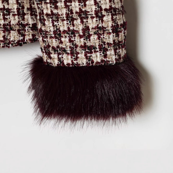 Damen Kurze Bouclé-Tweed-Jacke mit Stehkragen und Kunstfellmanschetten Drune