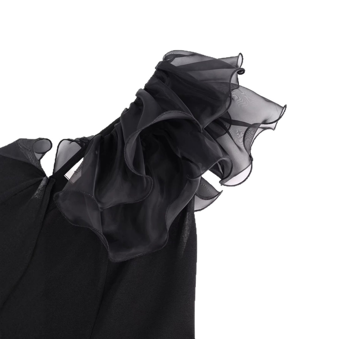 Damen Abendkleid mit voluminösen Rüschendetails und schickem Fransen Drune