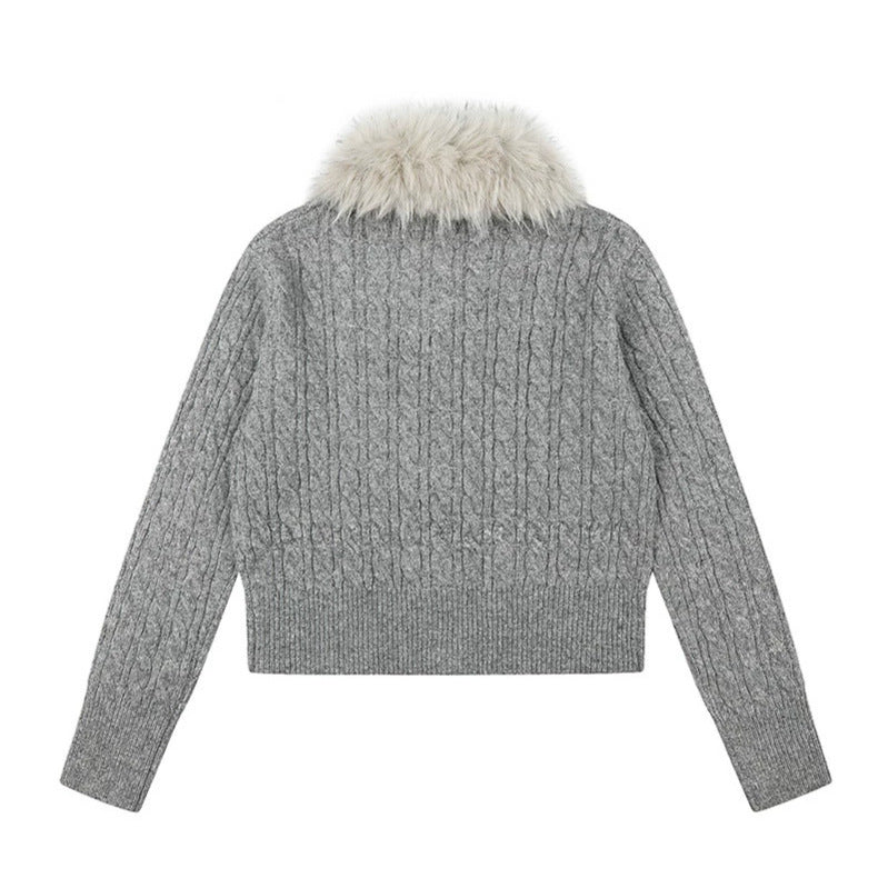 Damen Kurze Zopfmuster-Strickjacke mit abnehmbarem Kunstpelzkragen und Knebelknopfverschluss Drune