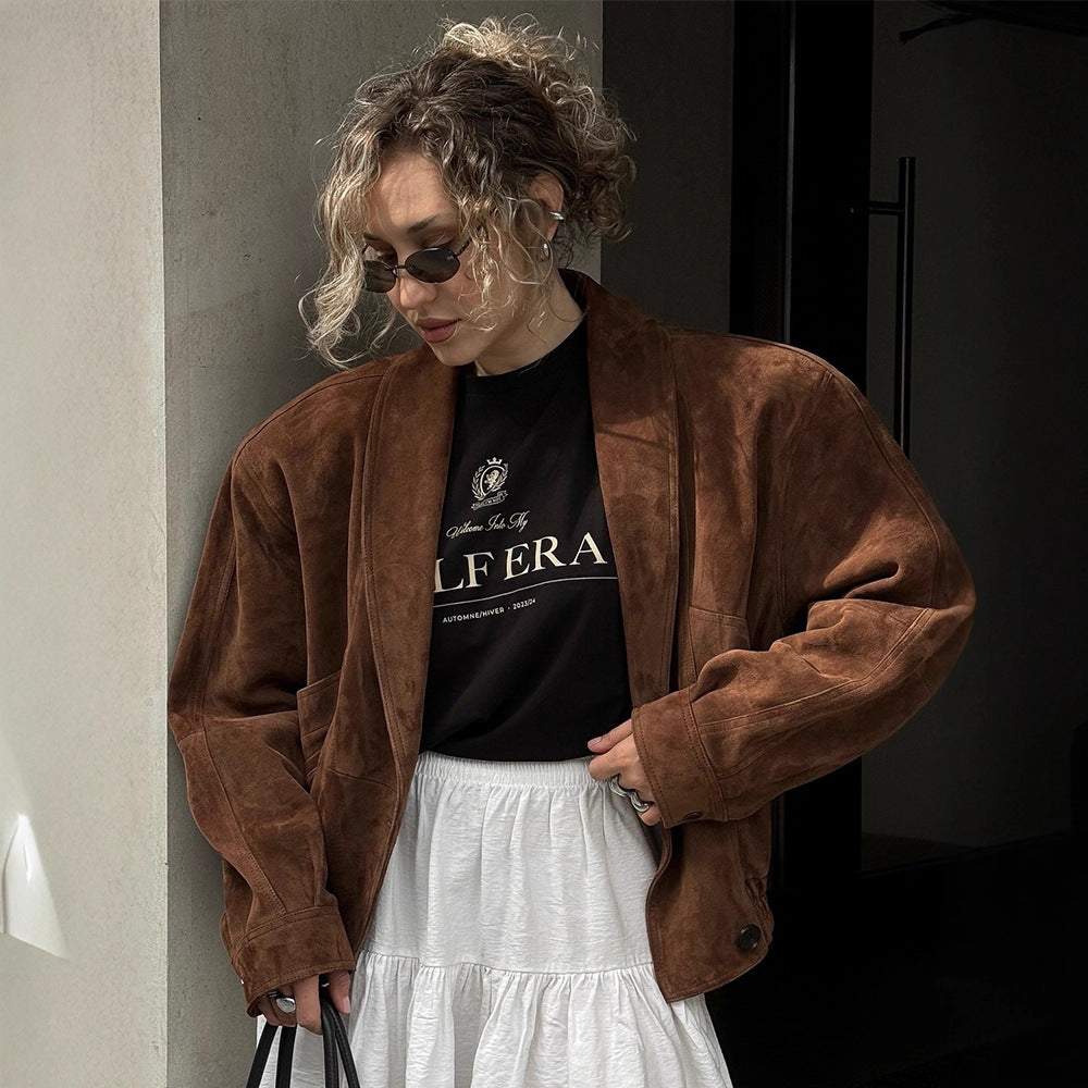 Damen Kurze Veloursleder‑Boxyjacke mit kimonoähnlichem Revers Drune