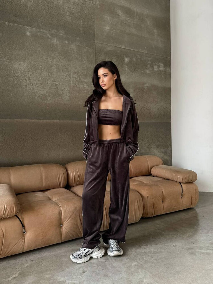 Damen dreiteiliges Samt-Lounge-Set mit Bandeau-Top, Kapuzen-Zipjacke und weiter High-Waist Palazzo-Hose Drune