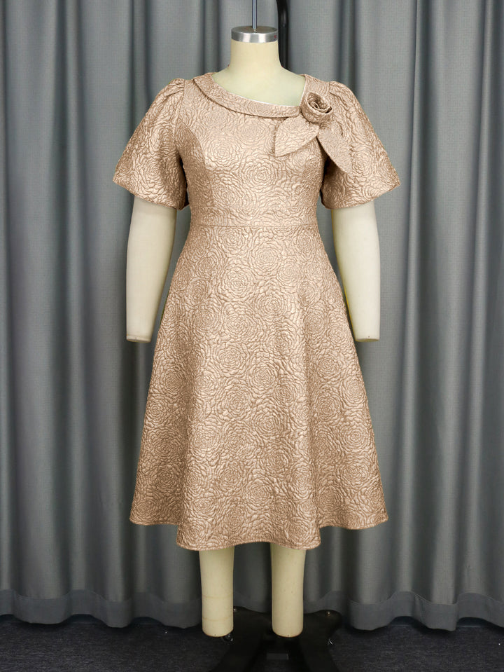 Damen Kleid mit elegantem Blumendruck und dekorativer Schleifenverzierung Drune