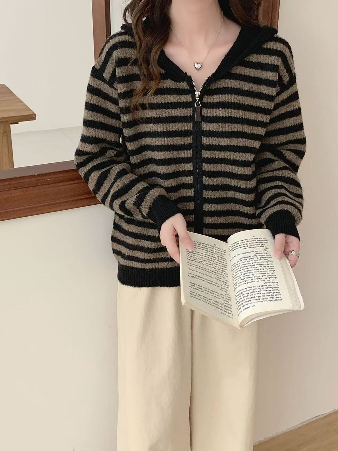 Damen lässiger Strickpullover mit Kapuze und Reißverschluss Drune