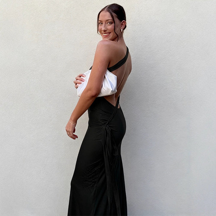 Damen elegantes Maxikleid mit asymmetrischem Halterdesign und schimmerndem Satin Drune