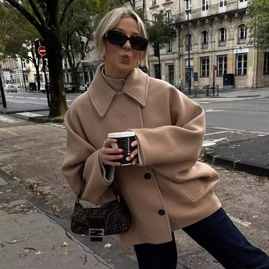 Damen Kurz geschnittener Oversize-Wollmix-Caban mit weitem Revers und kastiger Silhouette Drune