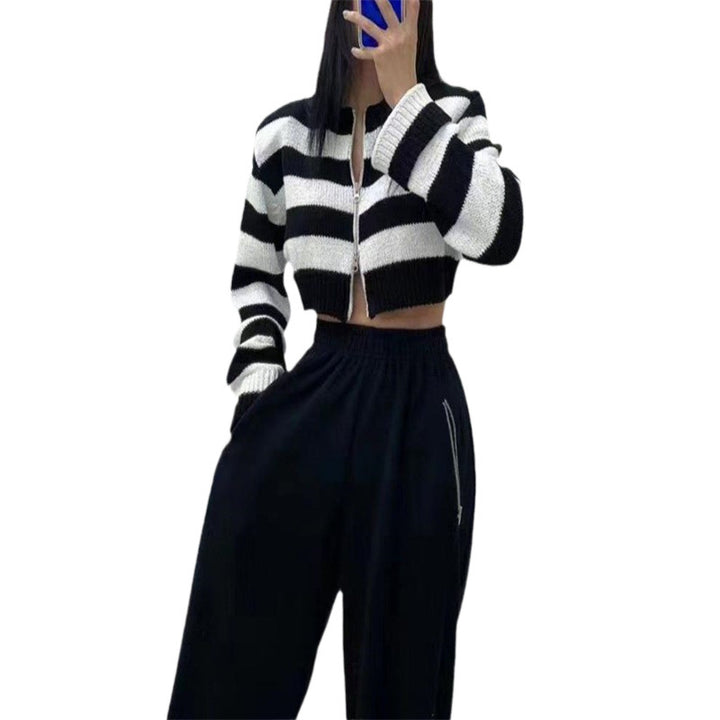 Damen modische Strickjacke mit hohem Kragen und breiten Streifen Drune