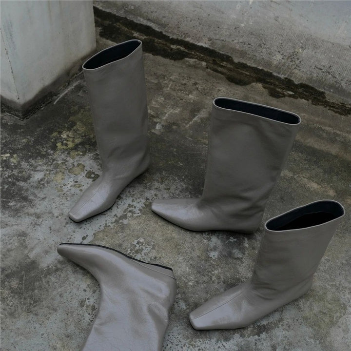 Damen Weiche kniehohe Slouch-Boots mit spitzer Zehenform und ergonomischer Flachsohle Drune