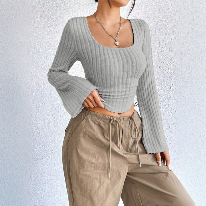 Damen geripptes Crop-Top mit quadratischem Ausschnitt, gewelltem Saum und ausgestellten Ärmeln Drune