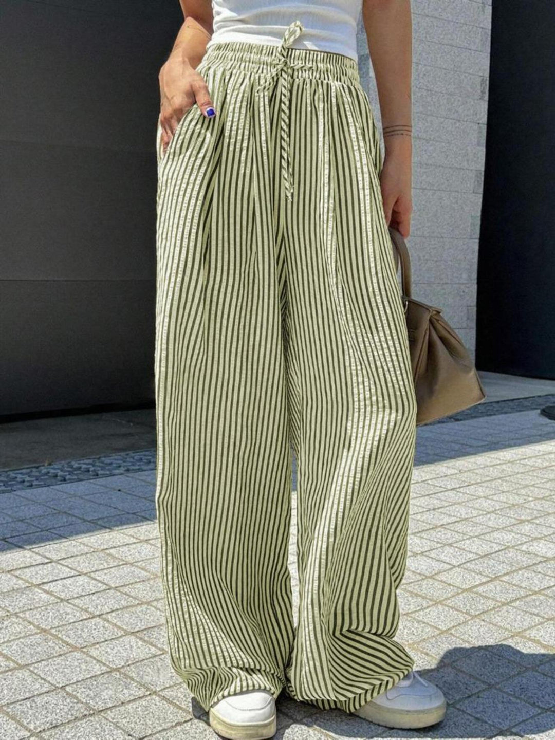 Damen Marlene-Streifenhose aus Leinenmix mit weitem Bein, Elastikbund und Kordelzug Drune