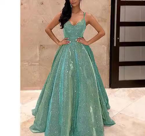 Damen Abendkleid mit schimmernden Akzenten und voluminösem Rock Drune