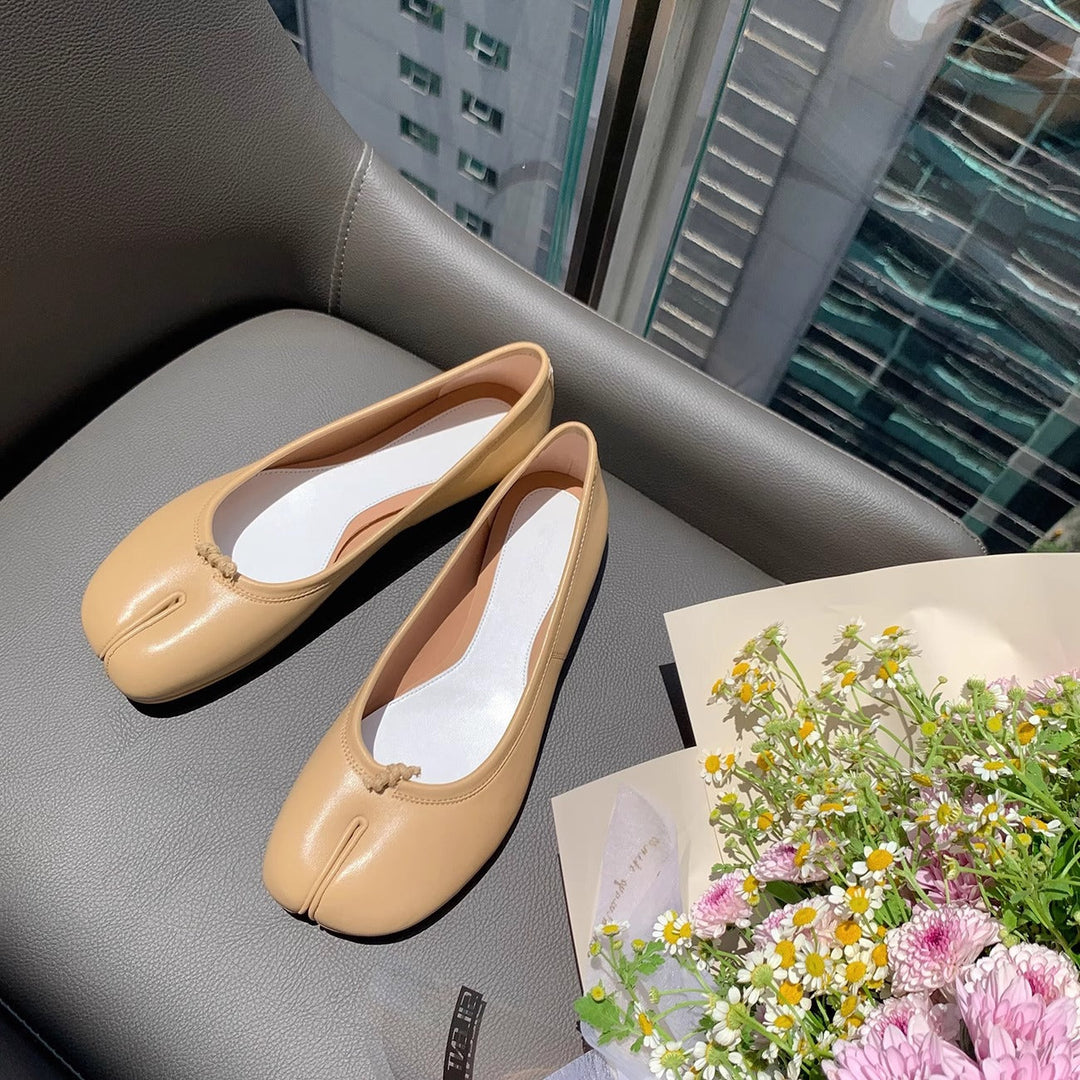 Damen Ballerinas mit glänzender Oberflächenstruktur und zierlicher Schleifenverzierung Drune