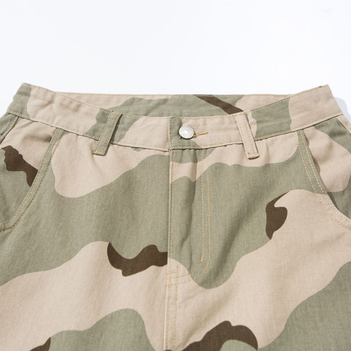 Damen Weite Cropped Cargohose im Camouflage Utility‑Look Drune