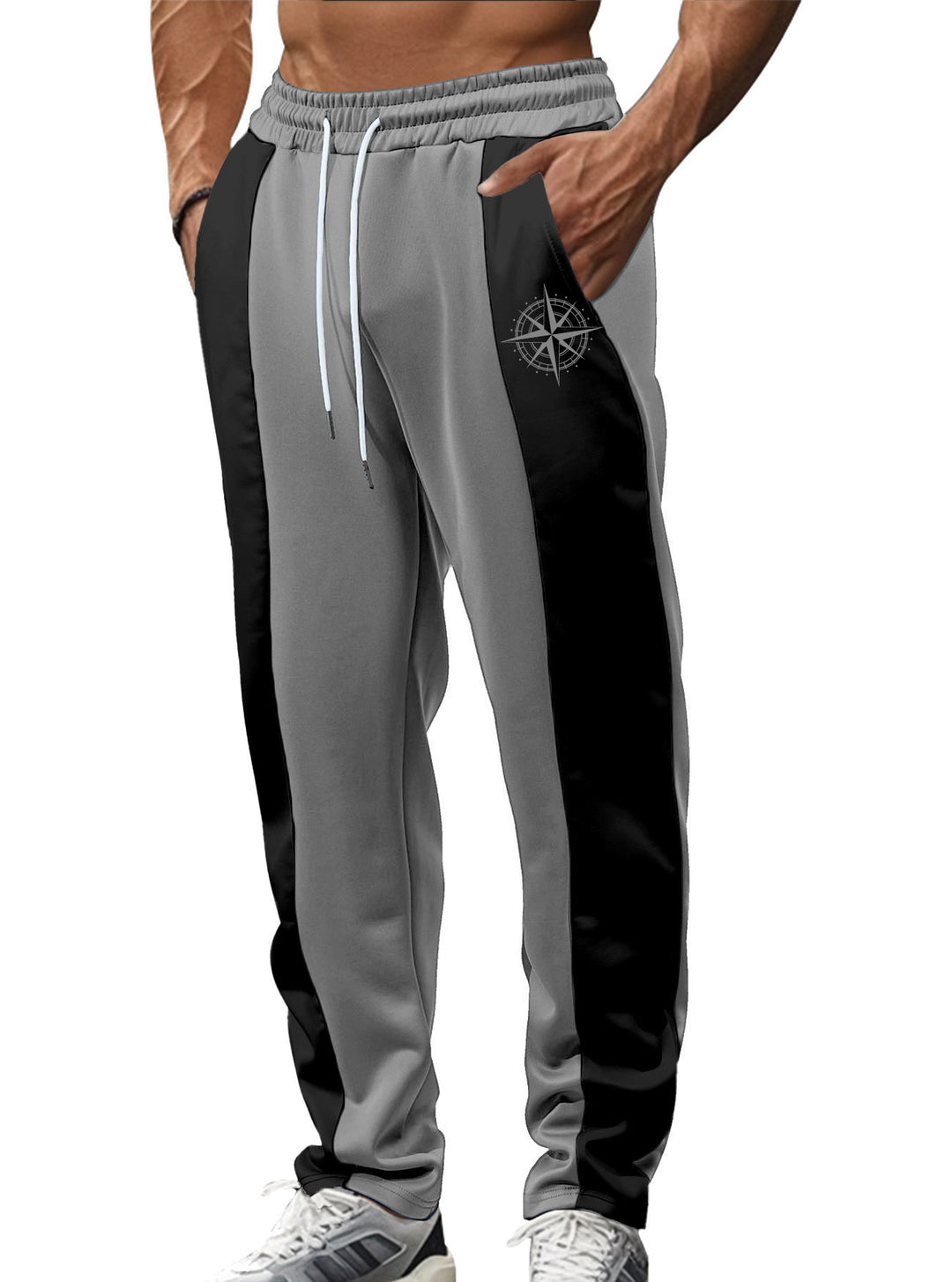 Herren nan sportive Trackpants mit seitlichen Kontrastbahnen elastischem Bund Kordelzug und Hirschstickerei Drune