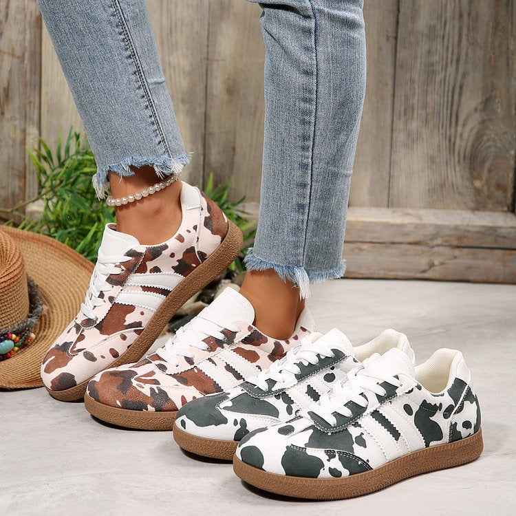 Damen Retro-Lowtop-Sneaker mit Kuhflecken-Print und gepolsterter Komfortsohle Drune