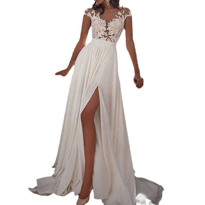 Drune | Spitzen-Spalt-Abendkleid