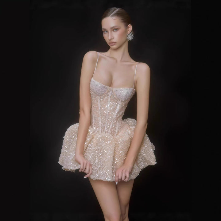 Damen Glamouröses Cocktailkleid mit funkelnden Pailletten und ausgefallener Rockform Drune