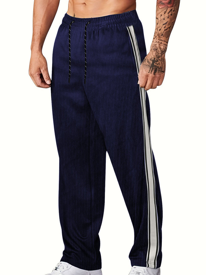 Herren nan gerippte Relax-Jogginghose mit weitem Bein, seitlicher Paspel und elastischem Kordelbund Drune