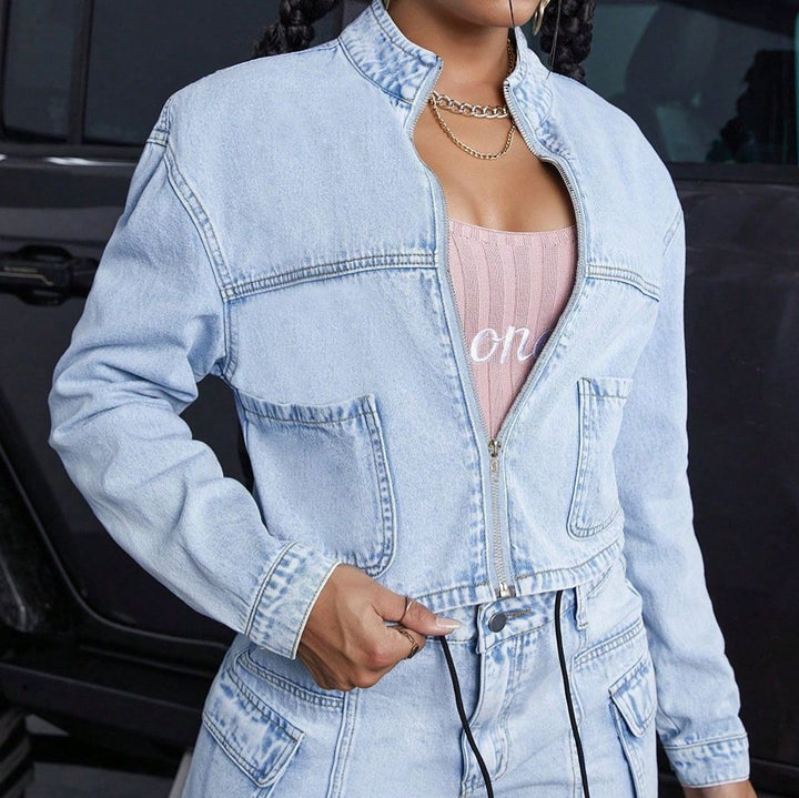 Damen Cropped-Denim-Set bestehend aus kurzer Jeansjacke und High-Waist Cargo-Jeans Drune