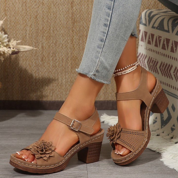 Damen Sandalen mit floralem Dekor und blockiertem Absatz Drune