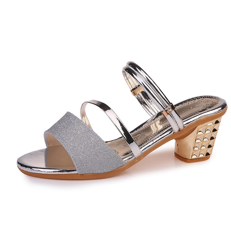 Damen nan glitzernde Riemchen-Pantolette mit mittelhohem Nietenblockabsatz und poliertem Metallic-Fußbett Drune