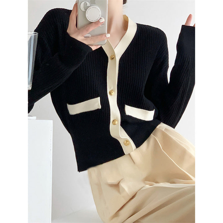 Damen modischer Strickcardigan mit dekorativer Knopfleiste und kontrastierenden Taschen Drune