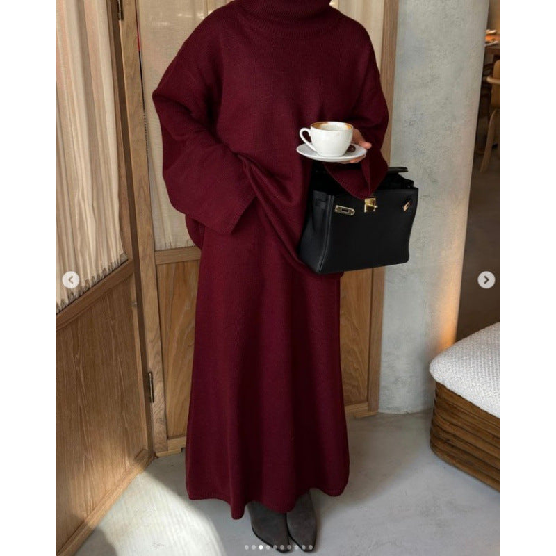 Damen Strickkleid mit hohem Kragen und weiter Silhouette Drune