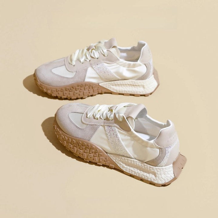 Damen Sportliche Sneakers mit glitzernden Akzenten und futuristischem Design Drune
