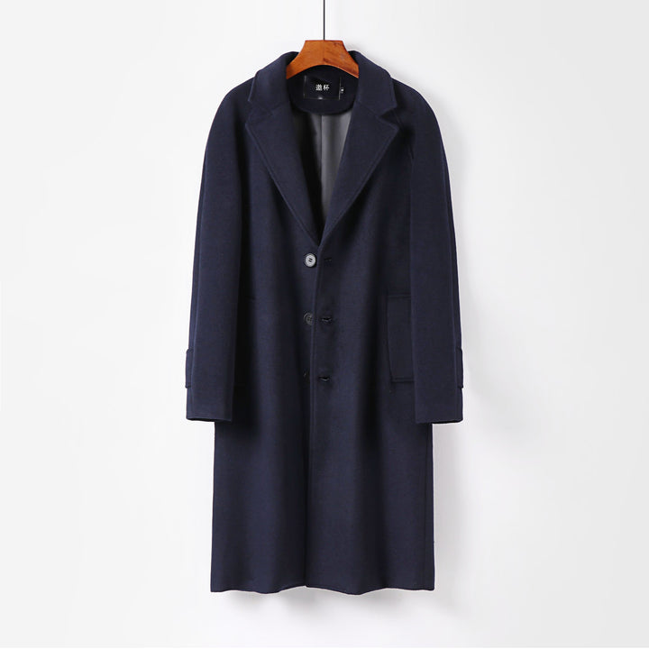 Herren Maxilanger Wollmantel mit cleanem Schnitt, schmalem Revers und innenliegendem Futter Drune