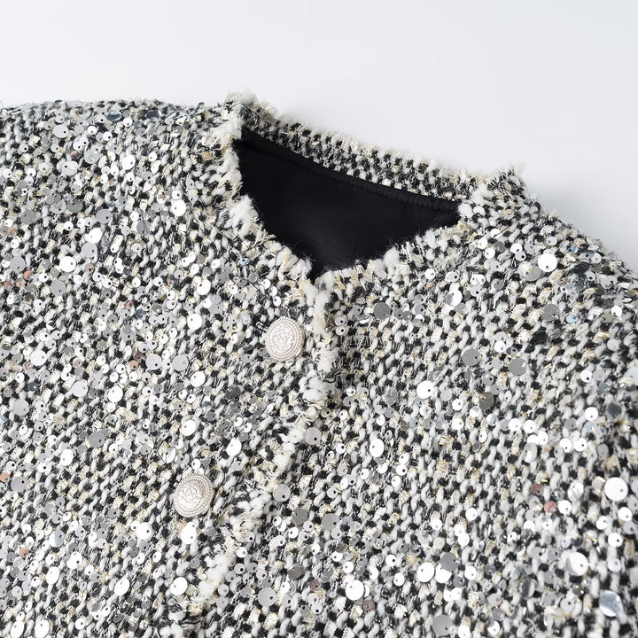 Damen Kurzjacke im Bouclé‑Stil mit Paillettenbesatz und Perlmuttknöpfen Drune