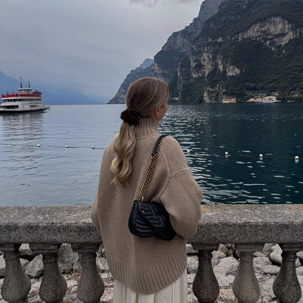 Damen Oversize Rollkragenpullover aus Feinstrick mit überschnittenen Schultern und gerippten Bündchen Drune