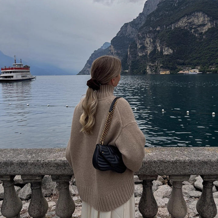 Damen Oversize Rollkragenpullover aus Feinstrick mit überschnittenen Schultern und gerippten Bündchen Drune