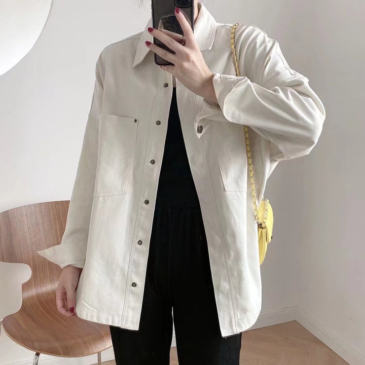 Damen Oversize Jeanshemd‑Jacke mit aufgesetzten Taschen und abgerundetem Saum Drune