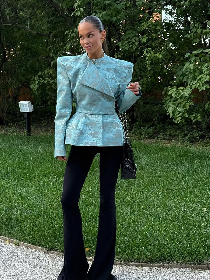 Damen Taillierter Jacquard-Blazer mit betonten Schultern, Schößchen und asymmetrischem Revers Drune