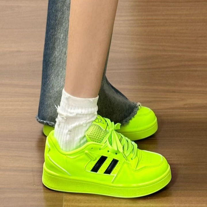 Damen Trendige Sneakers mit reflektierenden Akzenten und dämpfender Sohle Drune