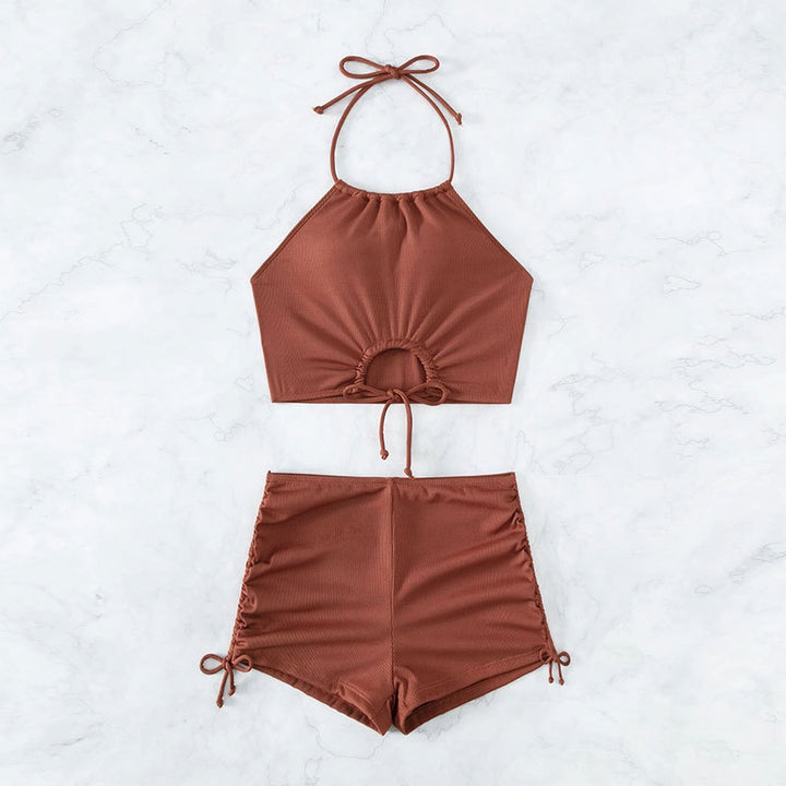 Damen Bikiniset mit gerafftem Crop-Top und freizügigen Shorts Drune