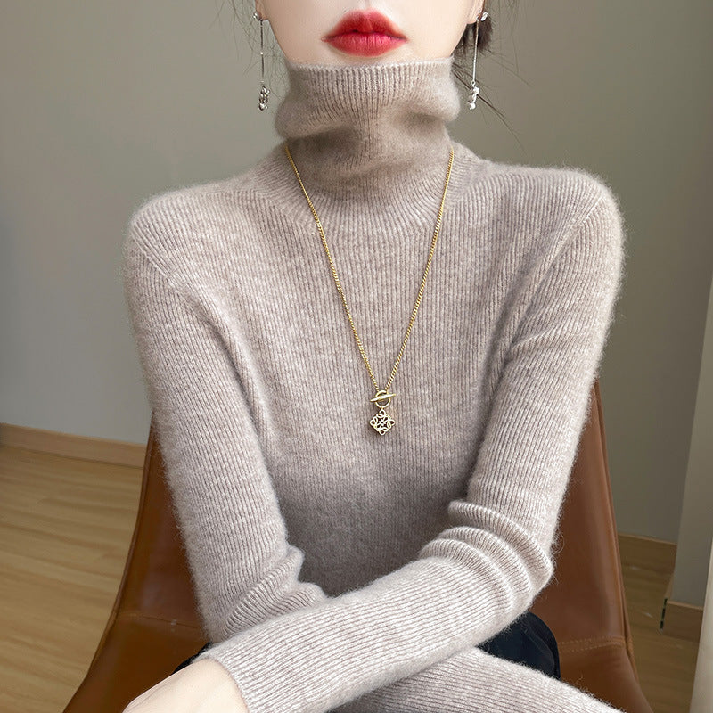 Damen Schmal geschnittener Feinstrick-Rollkragenpullover mit extrafeinem Flauschfinish Drune