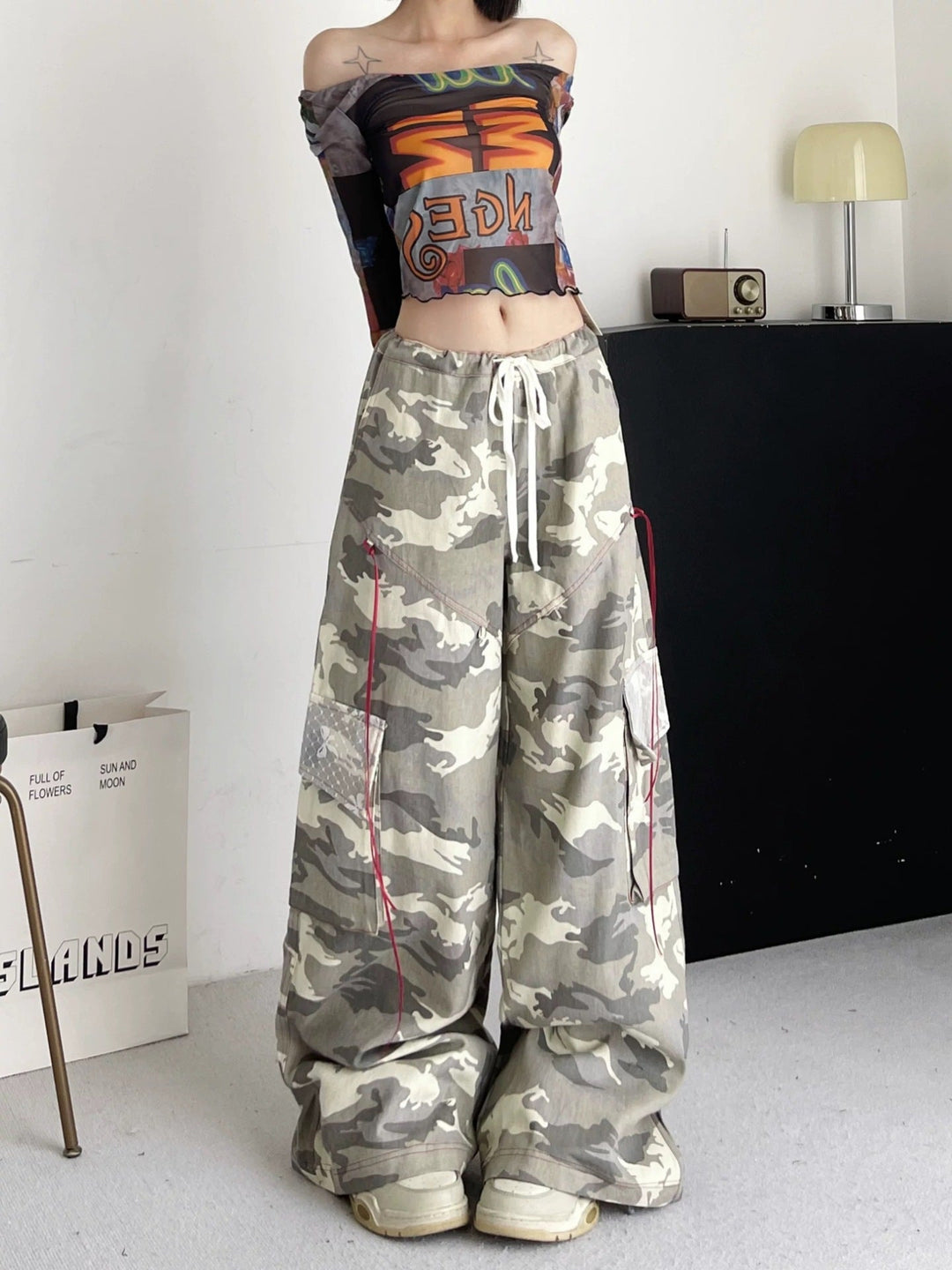 Damen Cargo-Hose im lässigen Oversized-Schnitt mit modischem Camouflage-Design Drune