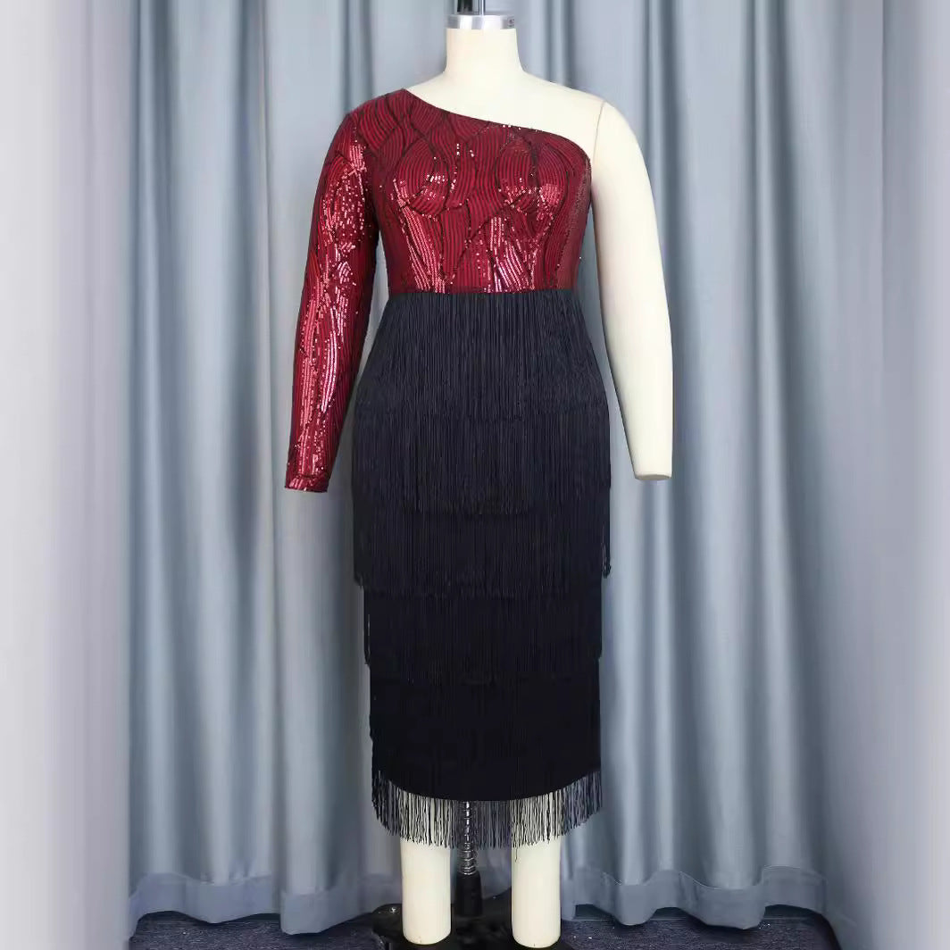 Damen glamouröses Fransenabendkleid mit aufwendigen Pailletten Drune