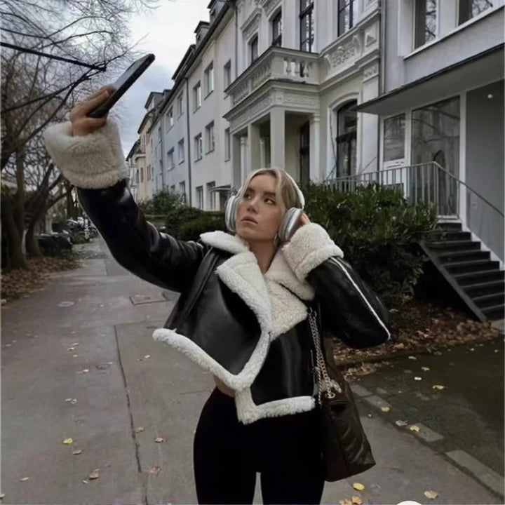 Damen nan kurzes Kunstleder-Fliegerjacke mit Teddyfutter und übergroßem Schalkragen Drune