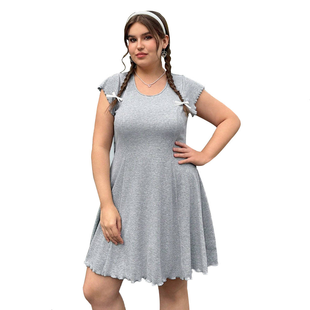 Damen lässiges Jersey-Kleid mit verspielt geschwungenem Saum und dekorativen Bändern Drune