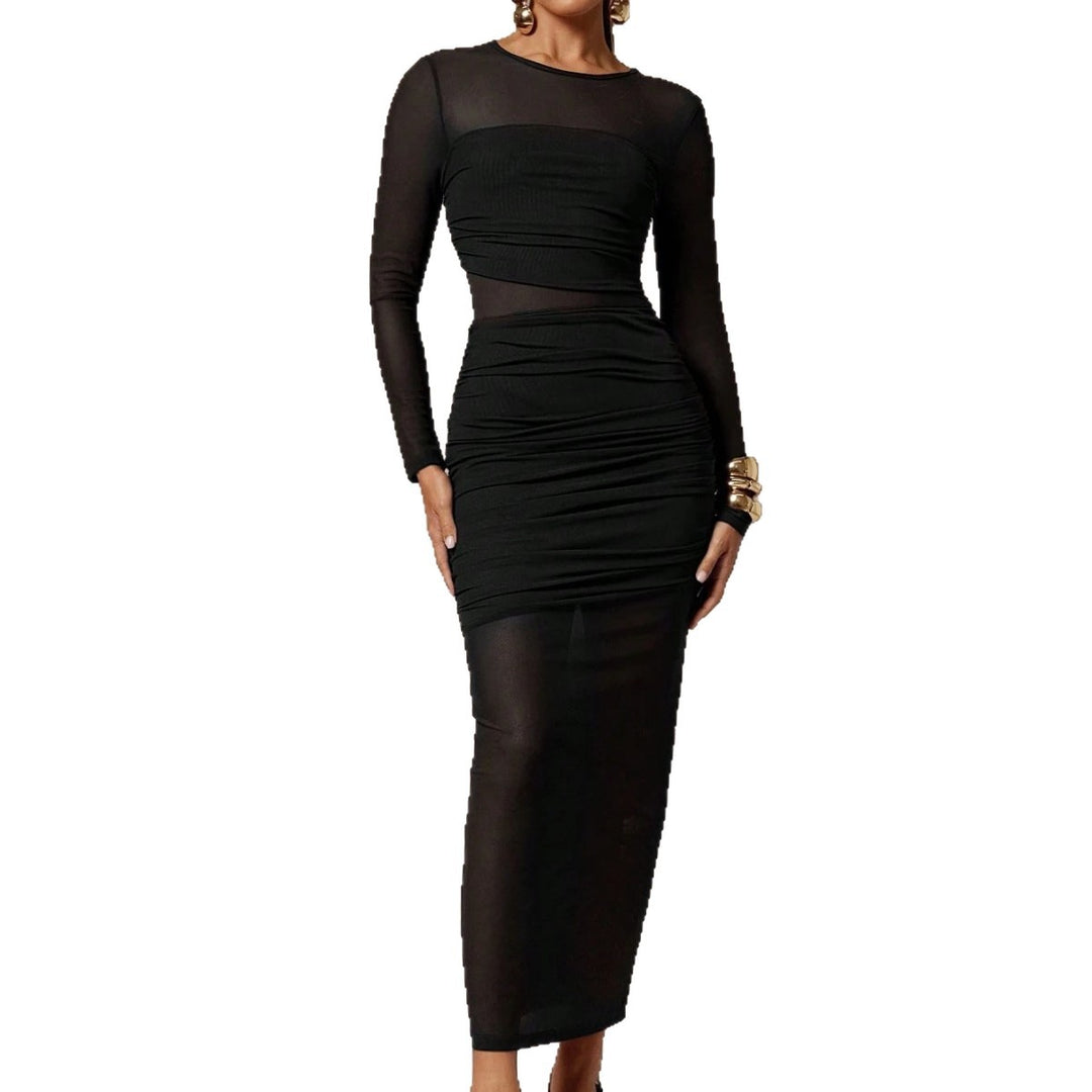 Damen nan schmalgeschnittenes Mesh-Midikleid mit langen Ärmeln, Taillenraffung und semitransparenter Rockbahn Drune