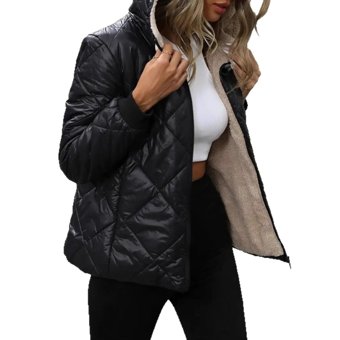 Damen Steppjacke mit Teddyfell-Innenfutter und Kapuze Drune
