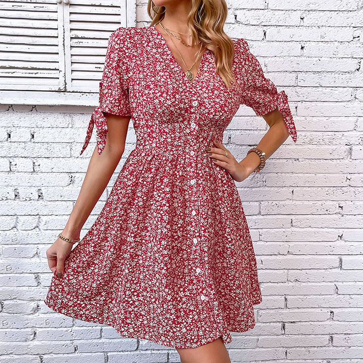 Damen Blusenkleid mit floralen Mustern und verspielten Rüschen Drune