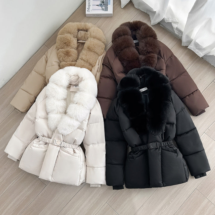 Damen Taillierte Kurz-Steppjacke mit voluminösem Schalkragen aus Kunstfell und Ziergürtel Drune