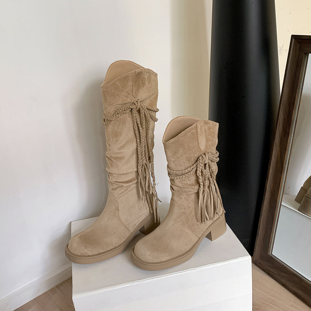 Damen Wadenhohe Veloursleder-Stiefel mit geflochtenem Quastenriemen Drune